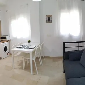 https://new-central-studio-and-parking-lemus.es-andalucia.com
